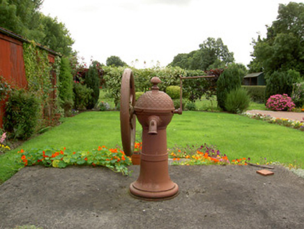 Main Street,  TOWNPARKS (LONGFORD BY.), Newtown Forbes,  Co. LONGFORD