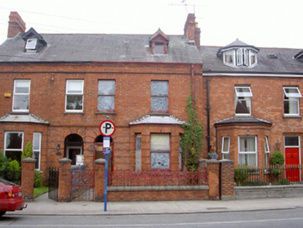 17 The Crescent,  TOWNPARKS (Upper Dundalk By.), Dundalk,  Co. LOUTH