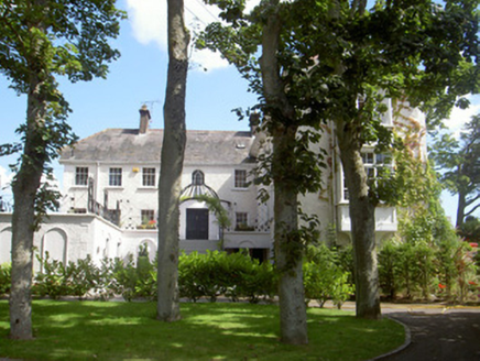 Sandymount House, HAGGARDSTOWN, Blackrock,  Co. LOUTH