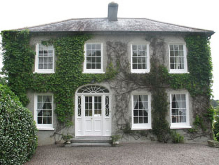 Seafield House, The Mall,  CASTLETOWNSEND, Castletownshend,  Co. CORK