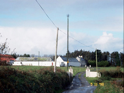 Kilelton Farm Yard, CARRIGAFOYLE,  Co. KERRY