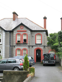 Dún Aoibhinn House, 12 Saint Mary's Road,  TOWNPARKS(RAHOON PARISH), Galway,  Co. GALWAY