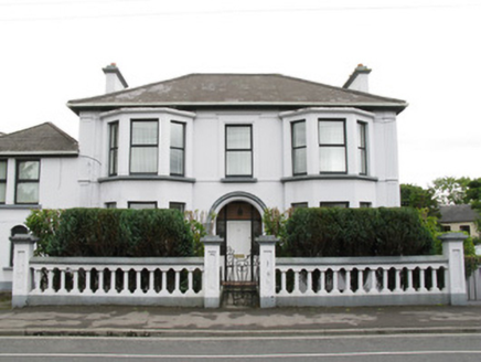 17 Saint Mary's Road,  TOWNPARKS(RAHOON PARISH), Galway,  Co. GALWAY