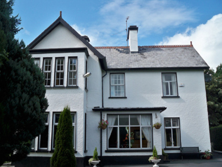 Cullairbaun House, Raheen Road,  CULLAIRBAUN, Athenry,  Co. GALWAY