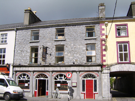 The Pillar House, 8 Society Street,  TOWNPARKS (CLONMACNOWEN BY), Ballinasloe,  Co. GALWAY