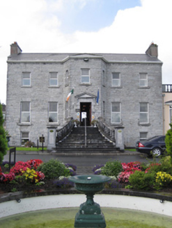 Glenlo Abbey, KENTFIELD,  Co. GALWAY