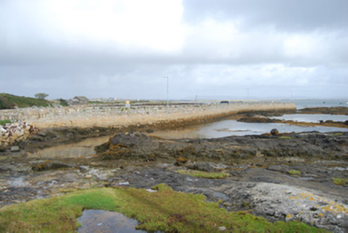 Cé an Máimín [Maumeem Quay], MAUMEEN, Garmna [Gorumna Island],  Co. GALWAY