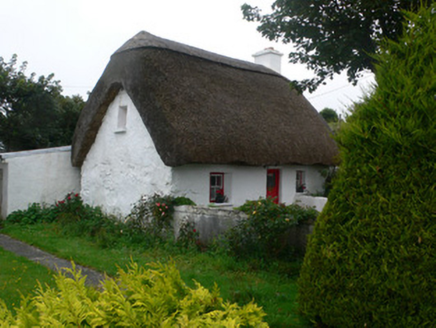 An Púcán, KILLEANY, Inis Mór [Inishmore],  Co. GALWAY