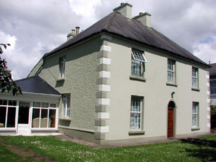 Fortview House, Chapel Lane,  MOHILL, Mohill,  Co. LEITRIM