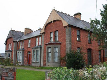 1-3 Rockfort Villas, Saint Oran's Road, ARDARAVAN, Buncrana,  Co. DONEGAL