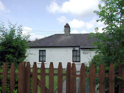 Brae Cottage, KILL WEST, Kill, KILDARE - Buildings of Ireland